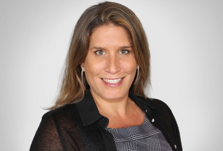 Headshot of Dawn Taffler