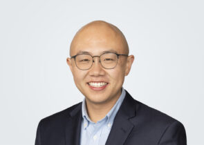 Charlie-Liu_Headshot