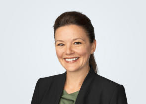 Nicole Conner Headshot